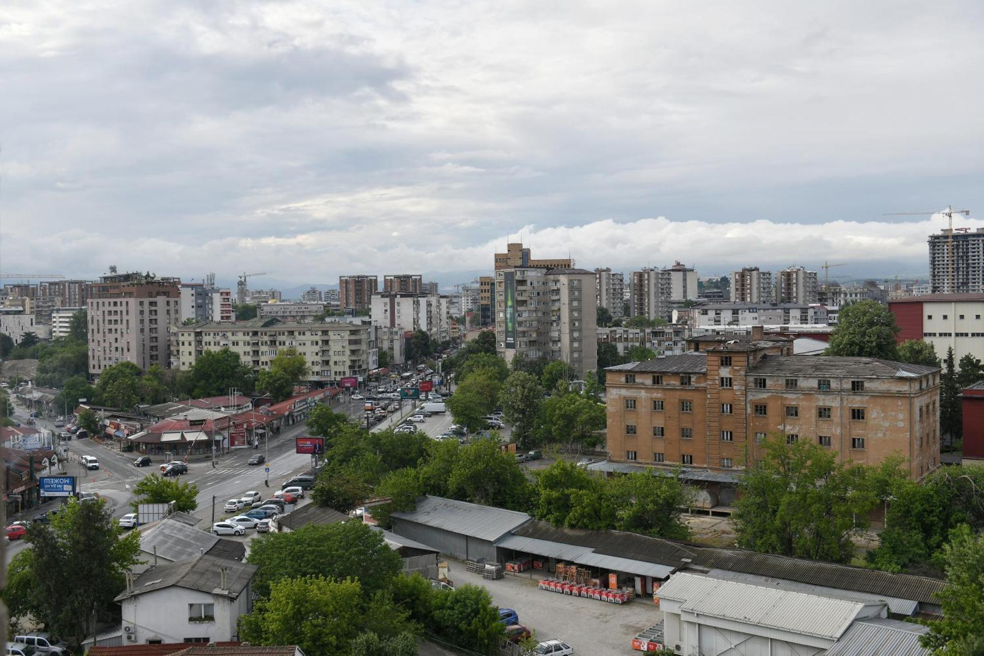 Skopje Starlight Apartments - Flatiron Buitenkant foto