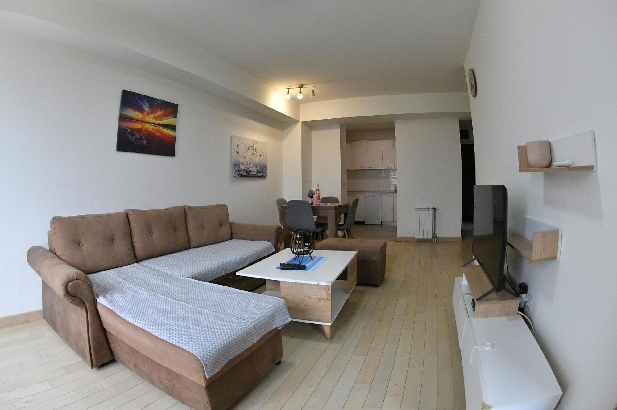 Skopje Starlight Apartments - Flatiron Buitenkant foto